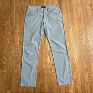 Travis Matthew gray lightweight pants 32